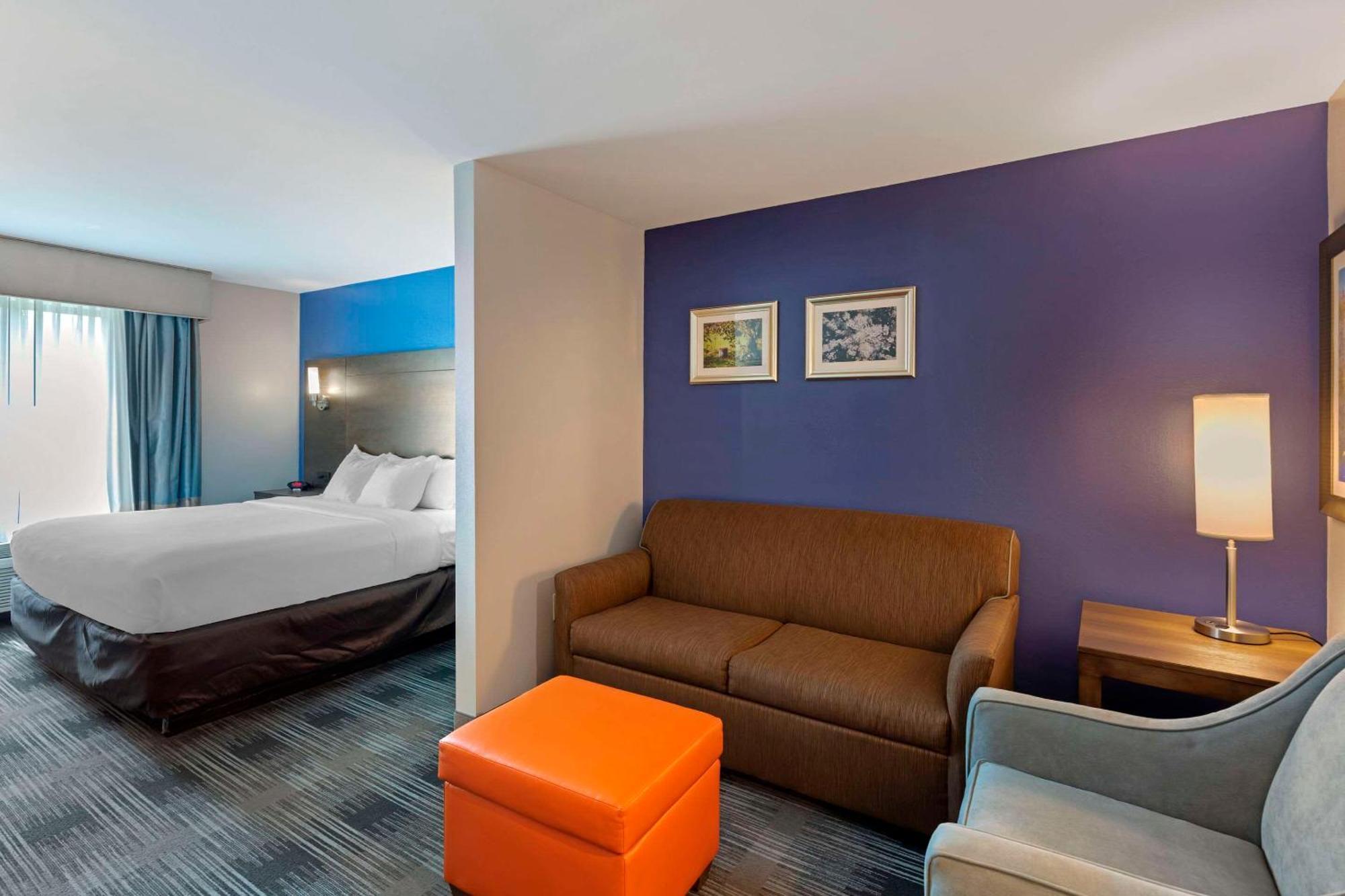 Comfort Inn & Suites East אלייז'ה מראה חיצוני תמונה