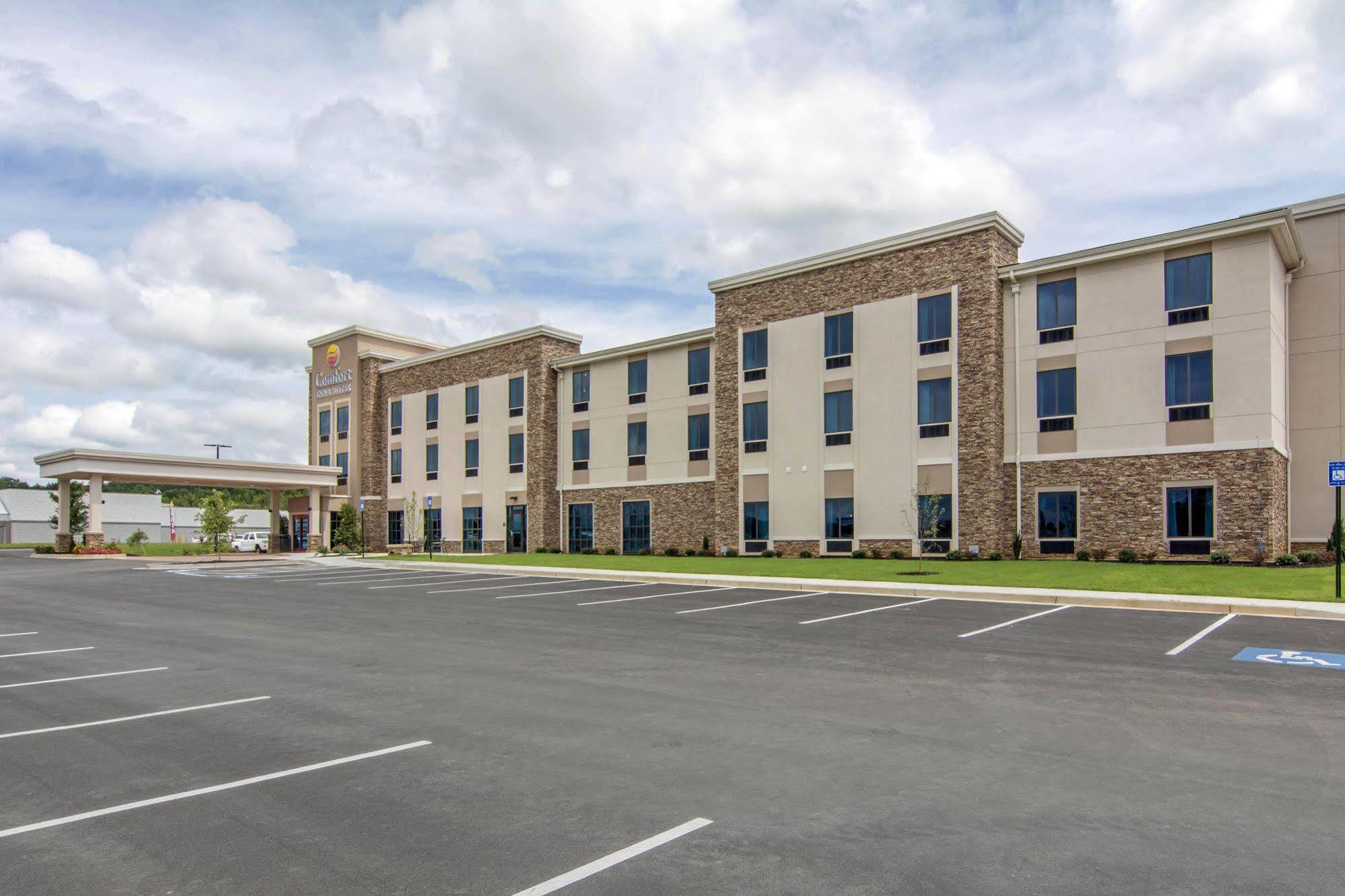 Comfort Inn & Suites East אלייז'ה מראה חיצוני תמונה
